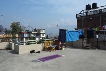 هتل Sudha's Garden Home