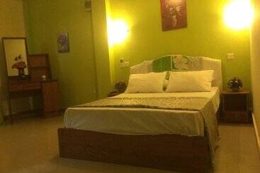 فندق Sun & Earth Villa