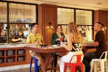 호텔 Doubletree By Hilton Perth Northbridge