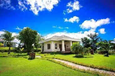 هتل Max Nay Pyi Taw