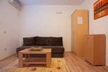 آپارتمان‌های توریست‌ها B&t Apartments