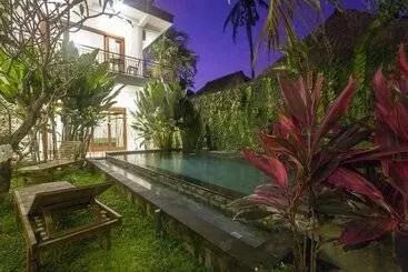 Hotel Umah Diuma