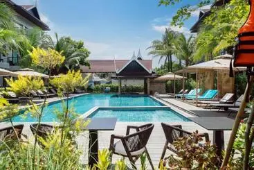 Hotel Howard Johnson By Wyndham Phuket Naiyang