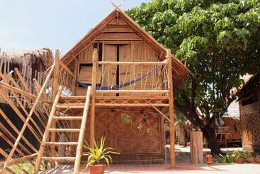 酒店 Captain Yut S Bungalow