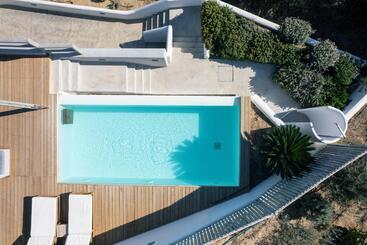 דירות לתיירים Villa Nissos