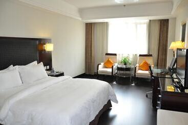 Hotel Metropolo Baoji Prince