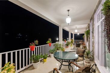 Hotel Suvaasa The Resort