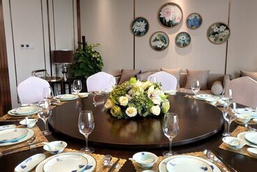 Отель Zhuo Run Hot Spring Jian Guo