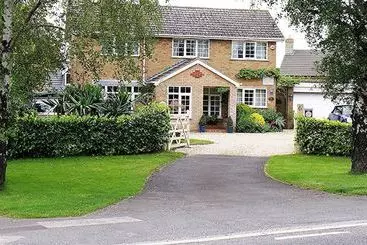 Bed and Breakfast Silverstone Guest House