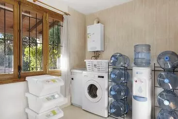 Pisos turísticos Casa Capitán, Piscina Privada, Wifi, Cerca De La Playa
