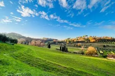 Hotel Agriturismo Podere Bucine Basso