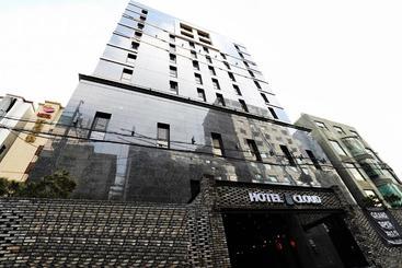 Szálloda Uijeongbu Cloud