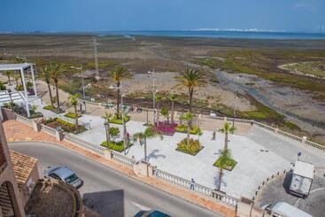 Hotel Apartamentos Turísticos Bahía Sur