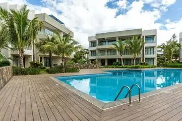 Mauritius Rooms   Luxury Beachside Aparthotel Penthouse