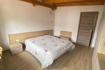 Hotel Alloggio Agrituristico Ronchi Di Fornalis