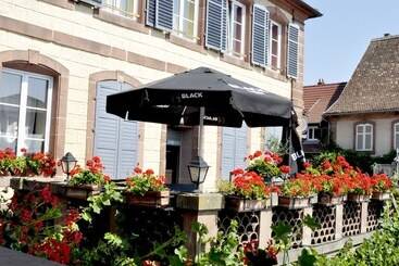 هتل Hôtel Du Herrenstein