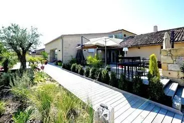 Hotelli Logis  Hôtel Spa Restaurant L Epicurial