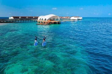 فندق The Westin Maldives Miriandhoo Resort