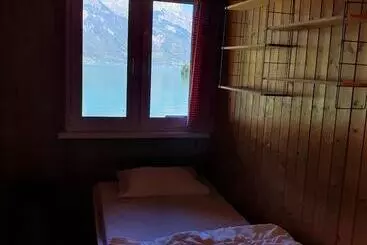 Lake Lodge Hostel