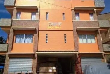 Pensiune N & F Guest House