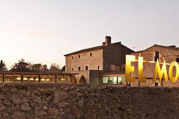 هتل Moli De L Escala