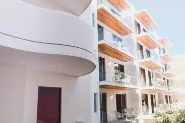 Antera Hotel & Residences