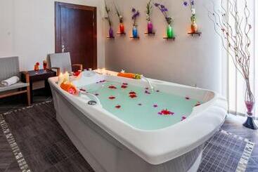 Cleopatra Luxury Beach Resort Makadi Bay Adults Only