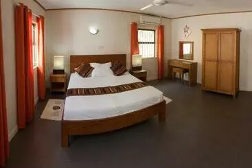 ویلا Anse Soleil Beachcomber Hotel And Self Catering