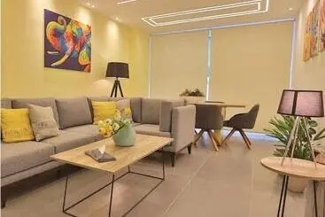 Hotel B Residence