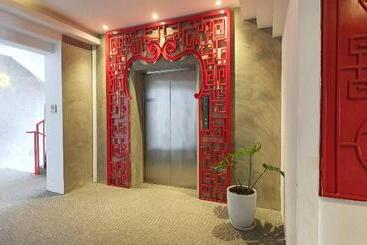 هتل S 2 Modern Boutique