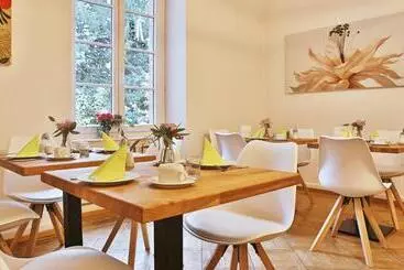 پانسیون Alleehaus