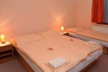 Pensió Apartmany Broma