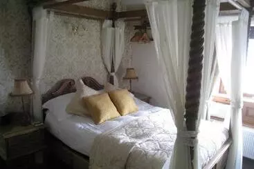 ペンション Rosebud Cottage Guest House