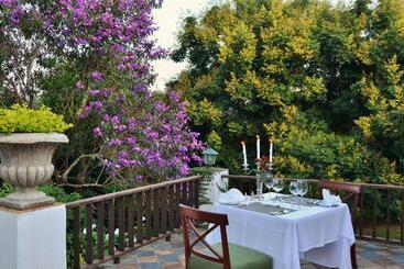 ペンション Highgrove House Country Hotel, Restaurant, Farm & Spa