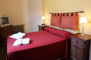 Hostel Hosteria Zureechea