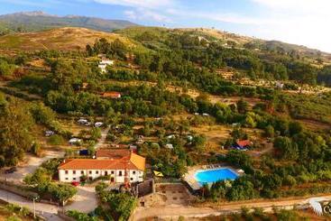 پانسیون Quinta Das Cegonhas