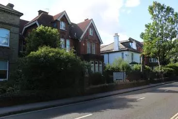 Majatalo Acorn Lodge Guest House