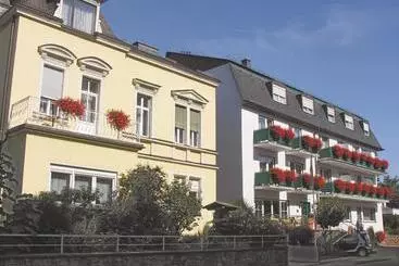 ペンション Gästehaus Vis A Vis