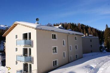 Aladin Apartments St Moritz