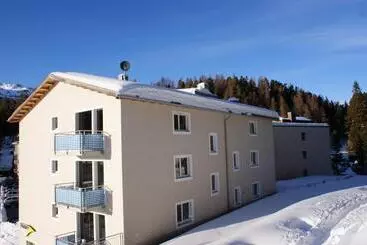 Aladin Apartments St Moritz