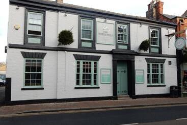 ユースホステル The White Swan