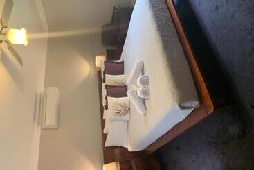 פנסיון Heritage Guesthouse