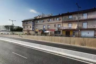 Pension Hostal Apolo Trece