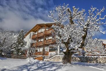 Aparthotel Residence Sas Vanna