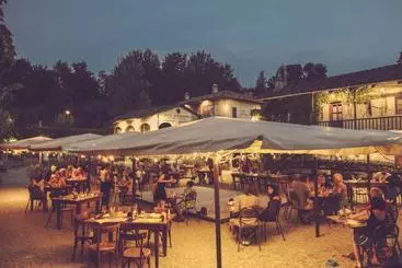 Hotel Borgo Casa Scaparone