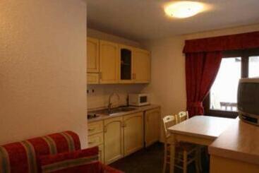 هتل آپارتمان Residence Au Vieux Grenier