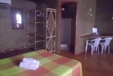 旅馆 Chalemar Hotel Pousada