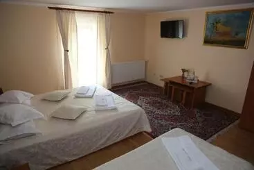 Majatalo New Aosta Garden