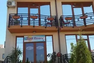 پانسیون Vila Sunriviera