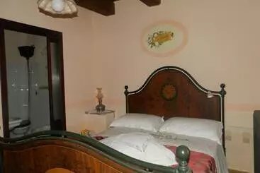 Pension  Residenza Di Paese Castello Del Poggio